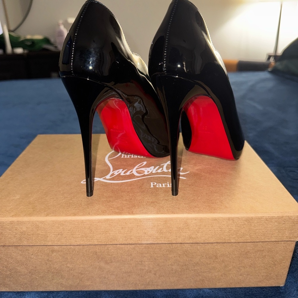 Christian Louboutin 120mm Hot Chick Patent Pumps